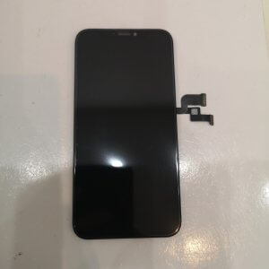 iPhone XS パネル交換