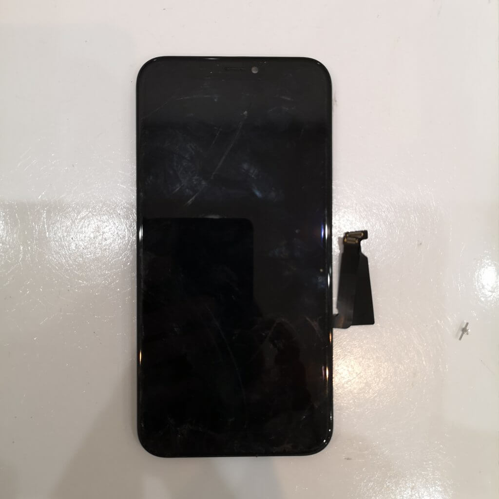 iPhone XR 液晶交換