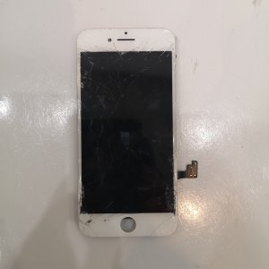 iPhone 7 液晶交換