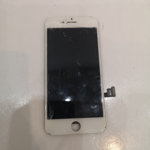 iPhone 8 パネル交換