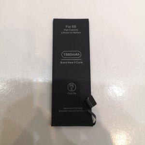 iPhone 5S バッテリー交換