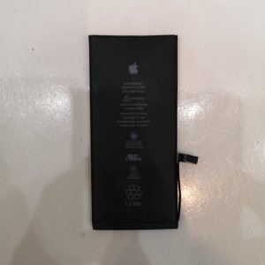iPhone 7+ バッテリー交換