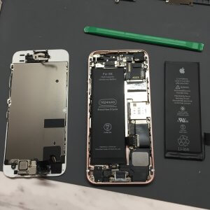 iPhoneSE バッテリー交換