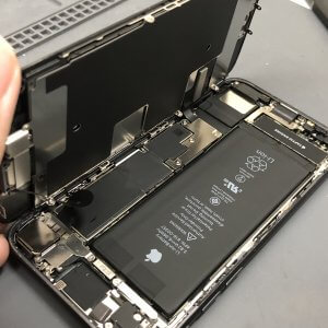 iPhone8　バッテリー交換