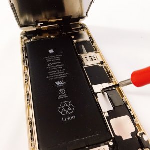 iPhone6Plus バッテリー交換修理