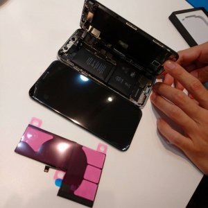 iPhoneX液晶交換+バッテリー交換修理