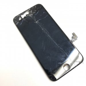 iPhone8 フロントパネル交換修理