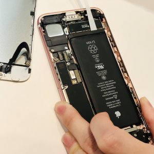 iPhone7バッテリー交換修理