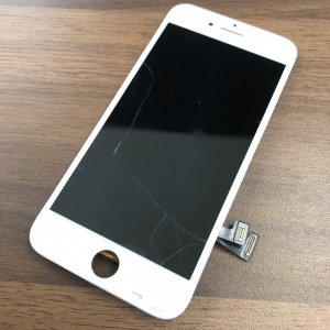 iPhone8 液晶画面交換修理