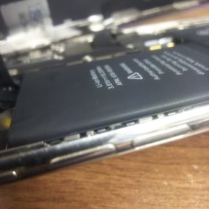 iPhoneXのバッテリー交換