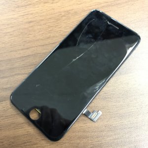 iPhone7 フロントパネル交換修理