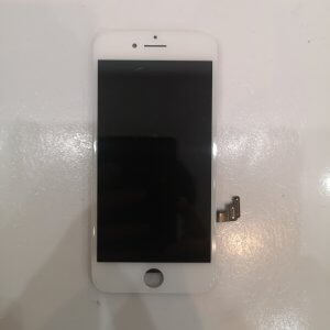 iPhone 8 パネル交換