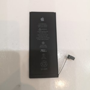 iPhone 7 バッテリー交換