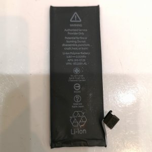 iPhone 5S バッテリー交換