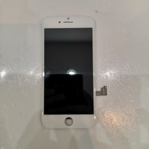 iPhone 8 パネル交換
