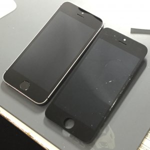 iPhoneSE(初代) フロントパネル交換
