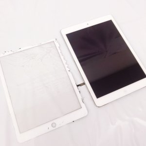 iPad Air デジタイザー交換修理