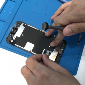 iPhone8液晶画面交換修理