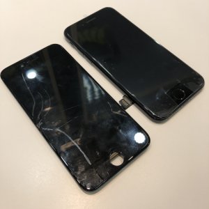 iPhone 7 パネル交換