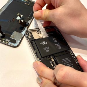 iPhoneXバッテリー交換修理