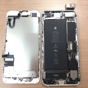 iPhone7plus アウトカメラ 修理