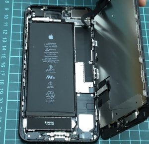 iPhone7 ライトニング交換