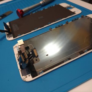 iPhone6液晶交換修理