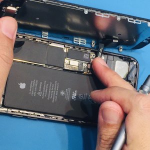 iPhone7バッテリー交換修理