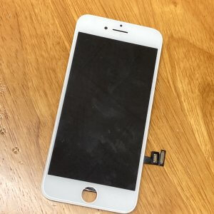iPhone8 液晶画面交換修理
