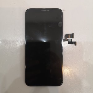 iPhone XS パネル交換