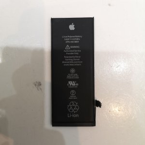 iPhone8バッテリー