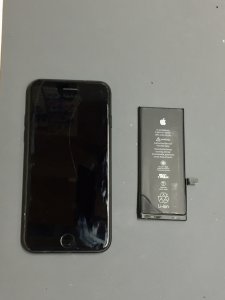 iPhone7 バッテリー交換