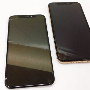 iPhoneXS 液晶交換