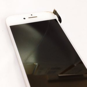 iPhone8 ガラスパネル交換
