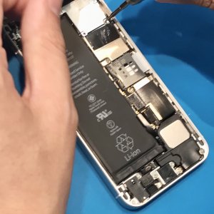 iPhone6　ライトニング交換修理