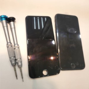 iPhone7パネル交換修理