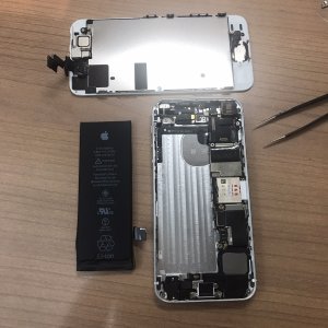 iPhoneSE バッテリー交換