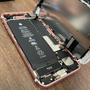 iPhone7 フロントパネル交換修理