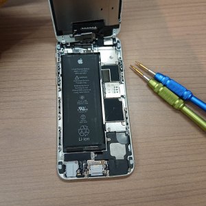 iPhone6 バッテリー交換
