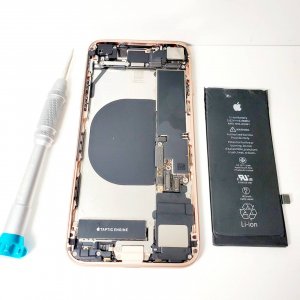 iPhone8 バッテリー交換