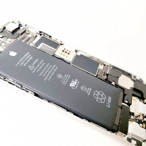 iPhone6SP バッテリー交換