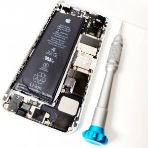 iPhoneSE バッテリー交換