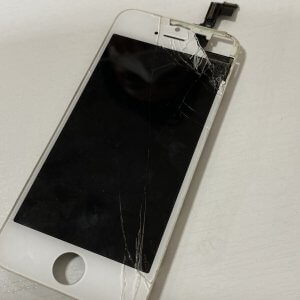 iPhone5  パネル交換修理