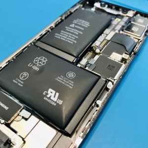 iPhoneXバッテリー交換修理