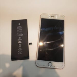 iPhone6+バッテリー交換修理