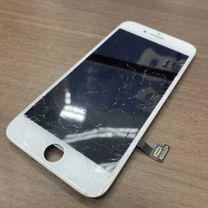 iPhone7 パネル交換修理