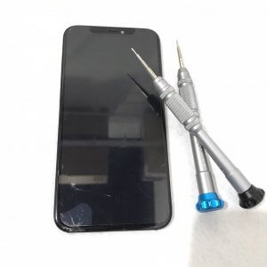 iPhoneXR 液晶交換修理
