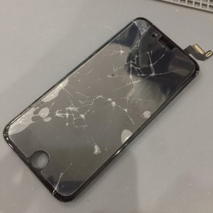 iPhone7　ガラスパネル交換