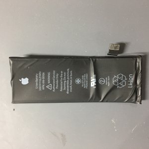 iPhone5SE バッテリー交換
