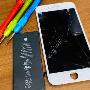 iPhone7 パネル・バッテリー交換